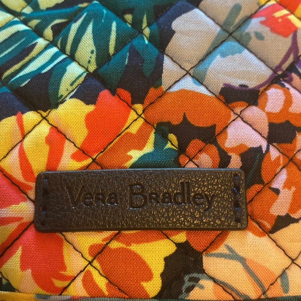 Vera Bradley - NEW - RFID Mini Hipster Happy Blooms 22158-V46 - Picture 2 of 6